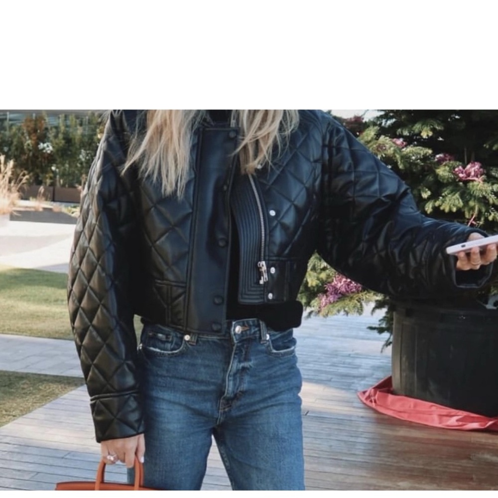 EUC Cropped Faux Leather Black Quilted Jacket Bomber Oversized 38